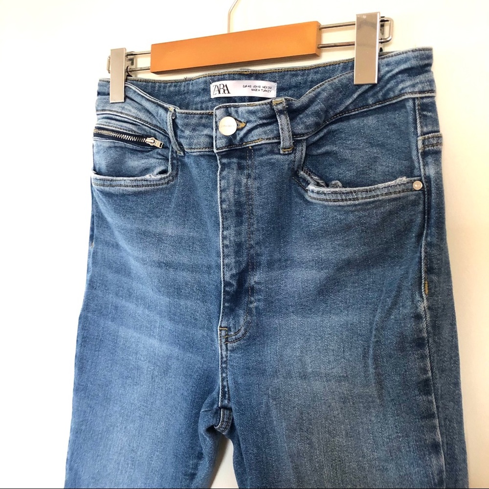 Zara High Waisted Jeans